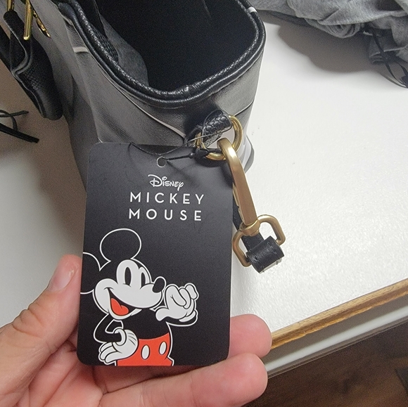 Disney Nwt Mickey Mouse purse satchel Bioworld Disney - Picture 9 of 9